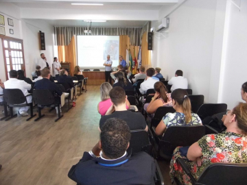 Equipe Multiprofissional do Hospital de Clínicas de Porto Alegre realizou treinamento de capacitação para uma equipe do Hospital Nossa Senhora Aparecida de Camaquã