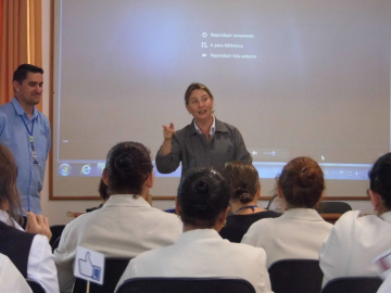 Hospital realiza capacitação com equipe