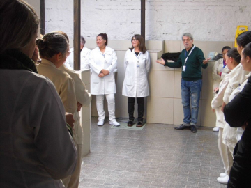 Setor de Higienização recebe novo espaço para guardar os carrinhos de limpeza