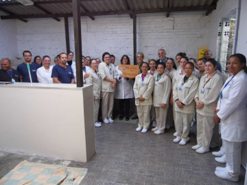 Setor de Higienização recebe novo espaço para guardar os carrinhos de limpeza